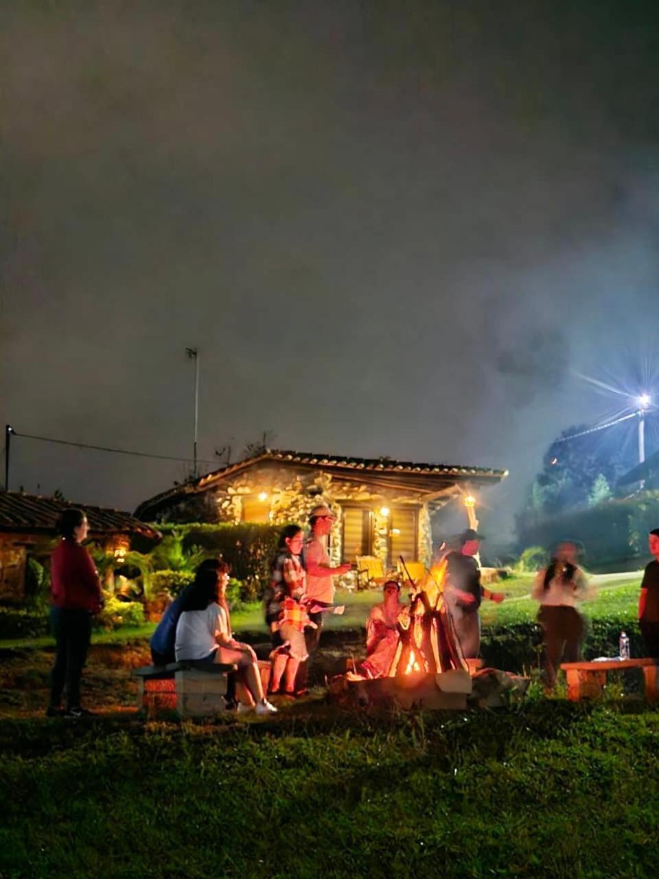 Cabanas Y Hostal Bonanza Mesa De Los Santos لوس سانتوس المظهر الخارجي الصورة